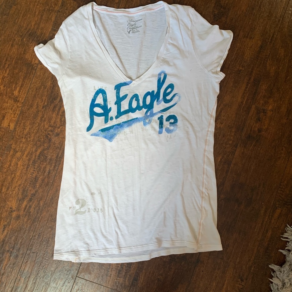 American eagle t-shirt